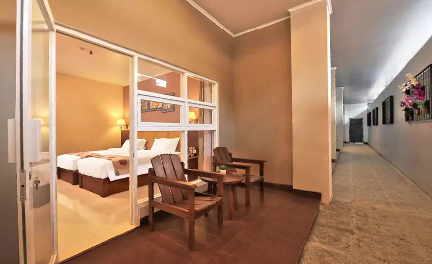 page-slider-rooms-deluxe-02-griya-persada-bandungan-65d85d2f61de8