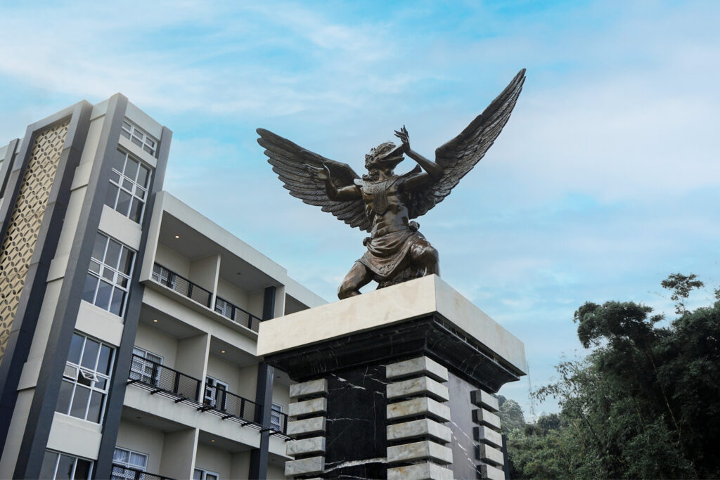 PATUNG JATAYU